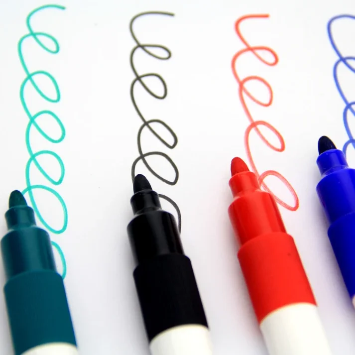 Professional marker set ideal for designers and artists
