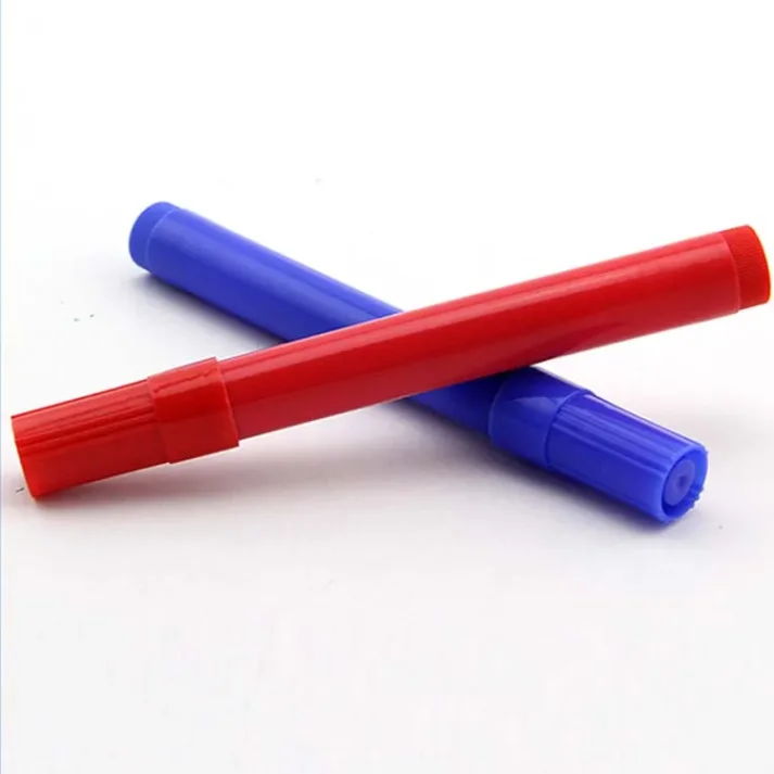Design marker kit for professional designers and artists