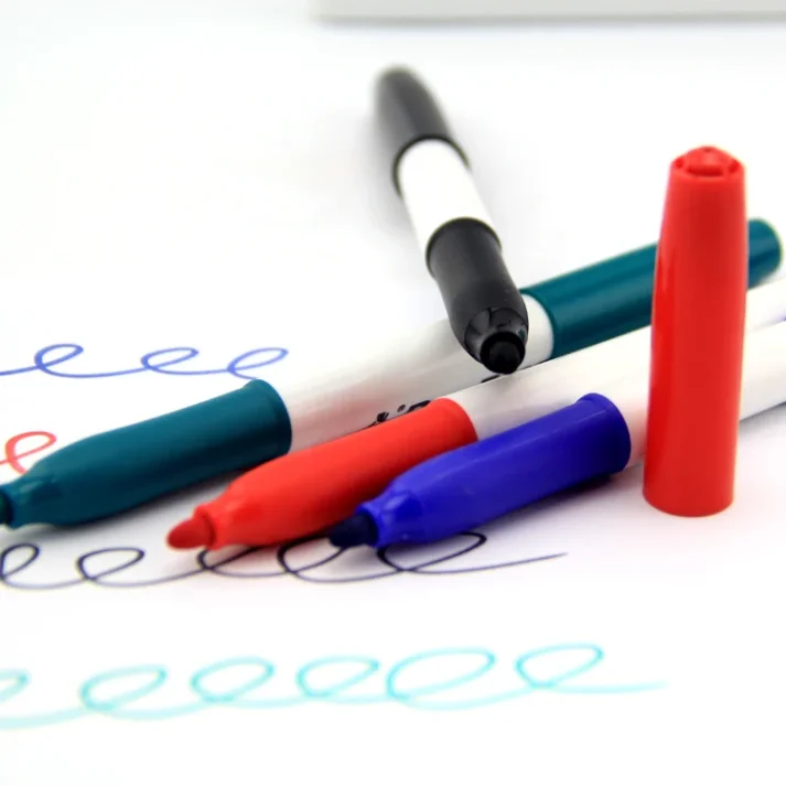 Marker pens ideal for sketching and drawing.