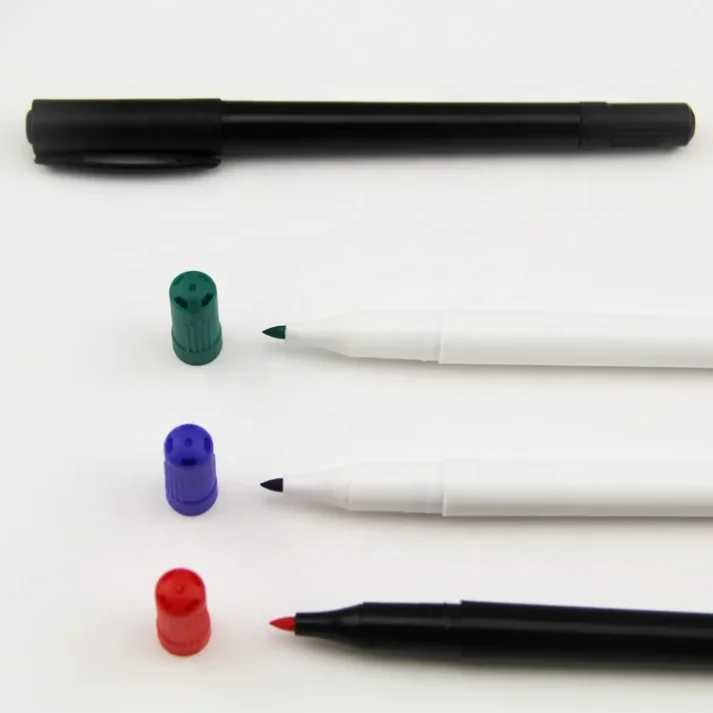 Professional marker set for designers and artists with excellent blendability.