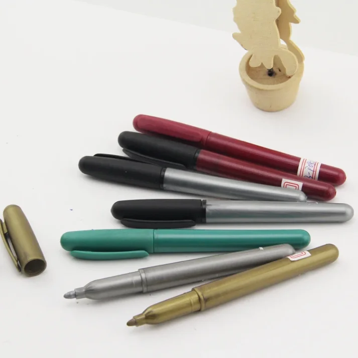 Professional-grade marker pens for detailed and precise artwork.