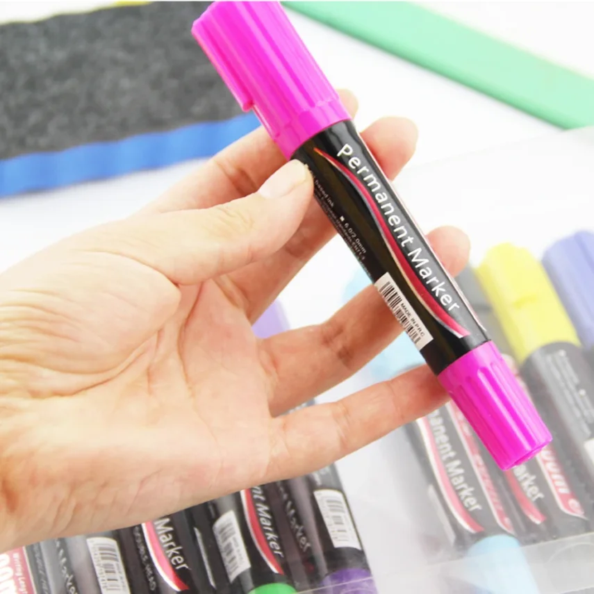 Design marker kit for precise and vibrant coloring.