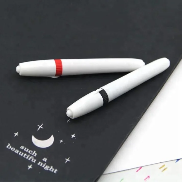 Marker pen and design tools on a table
