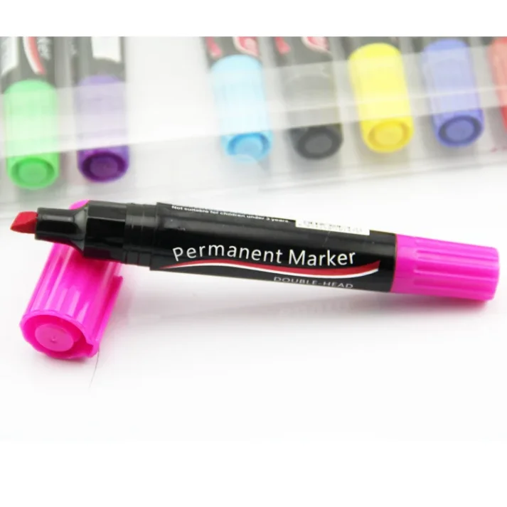 High-quality marker pens with vibrant colors for professional artists.