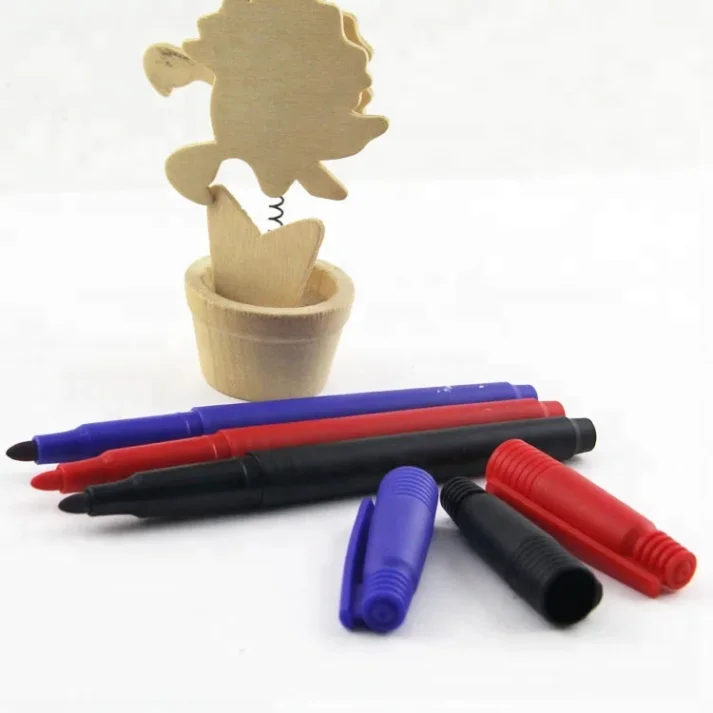 Art supplies including a variety of marker pens.