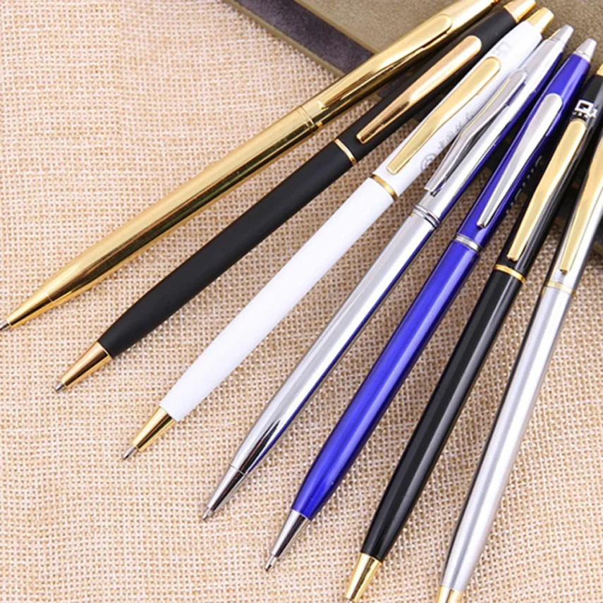 Marker set perfect for sketching and doodling.