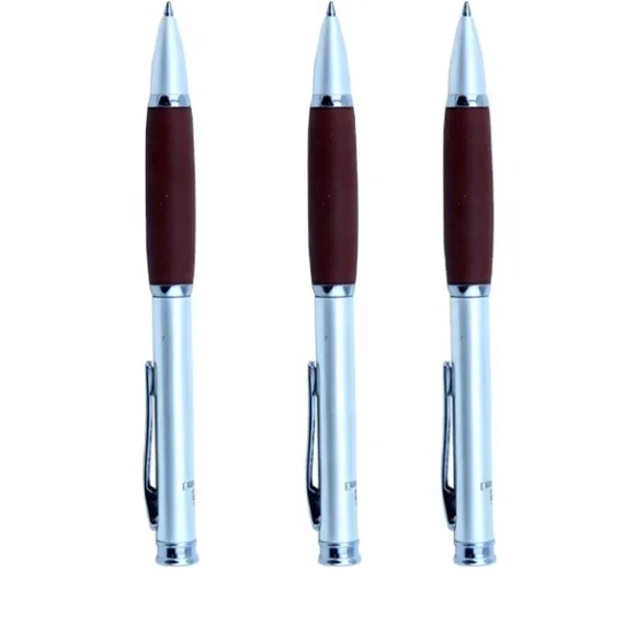 Dual-tip marker pens set for versatile artistry