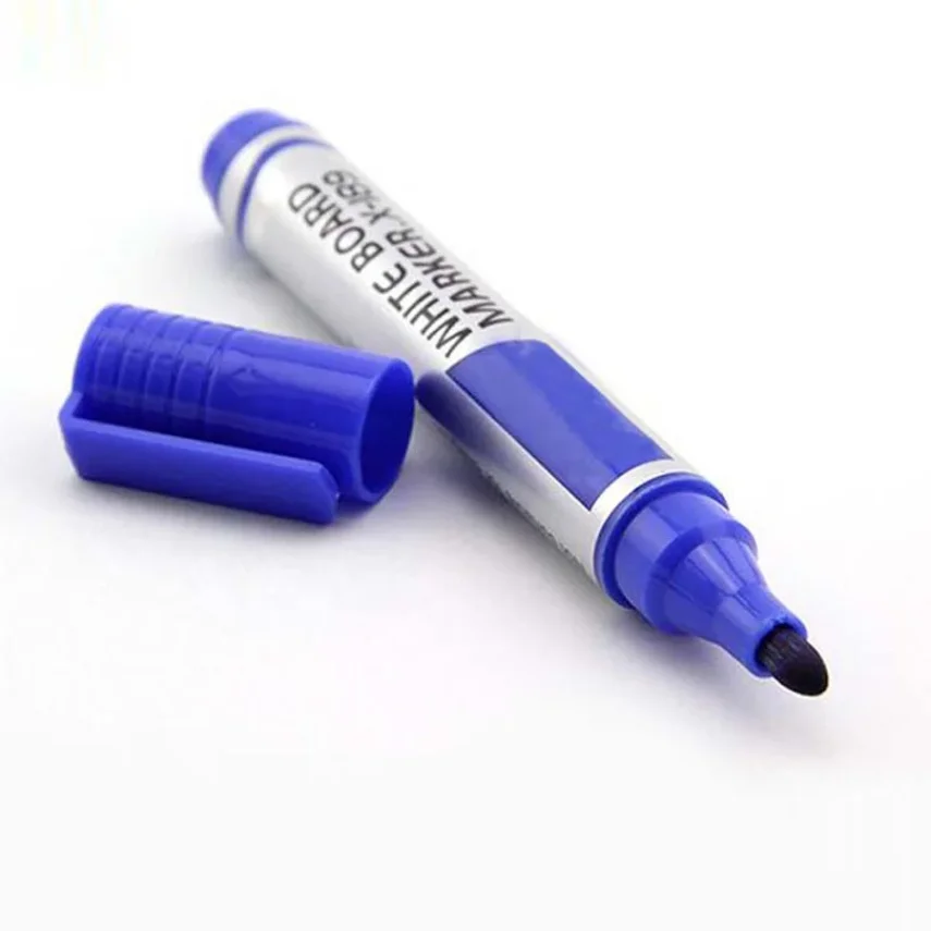 Dual-tip marker pens for versatile drawing styles