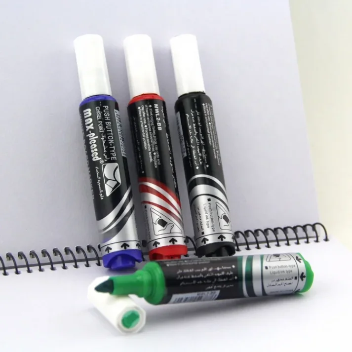 Permanent marker pack for long-lasting and bold lines