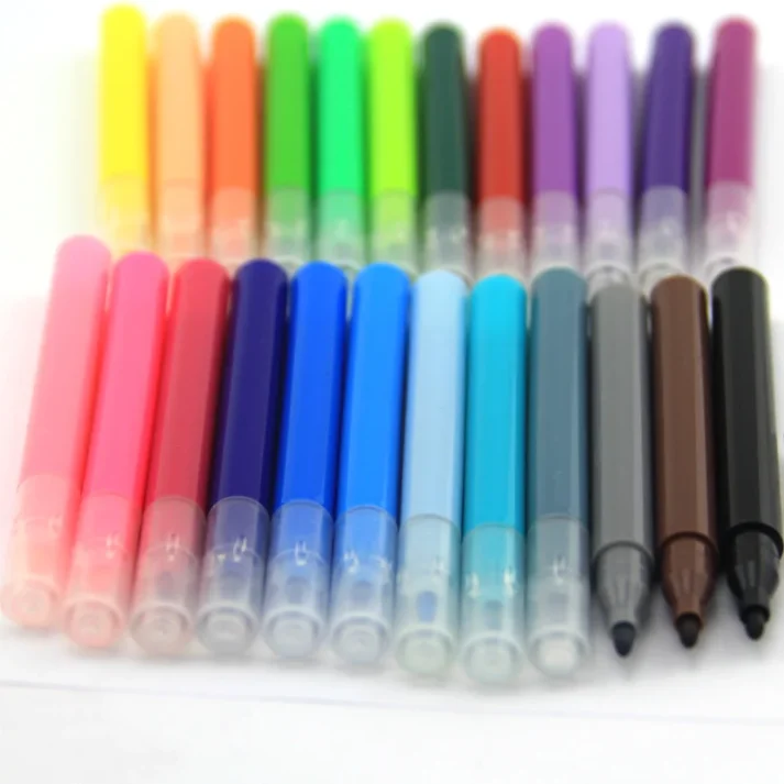 Dual-tip marker pens for versatile art applications