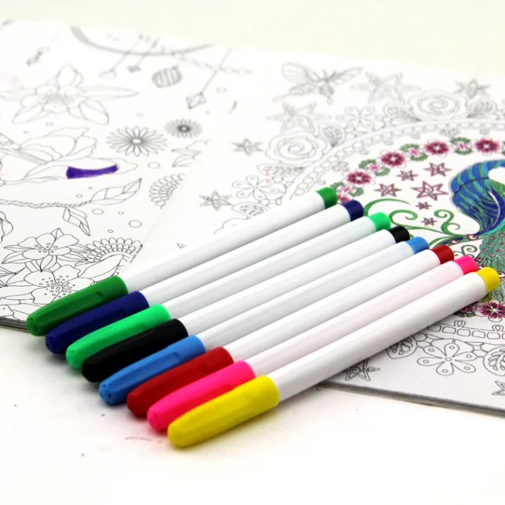 Art supplies including a set of colorful marker pens