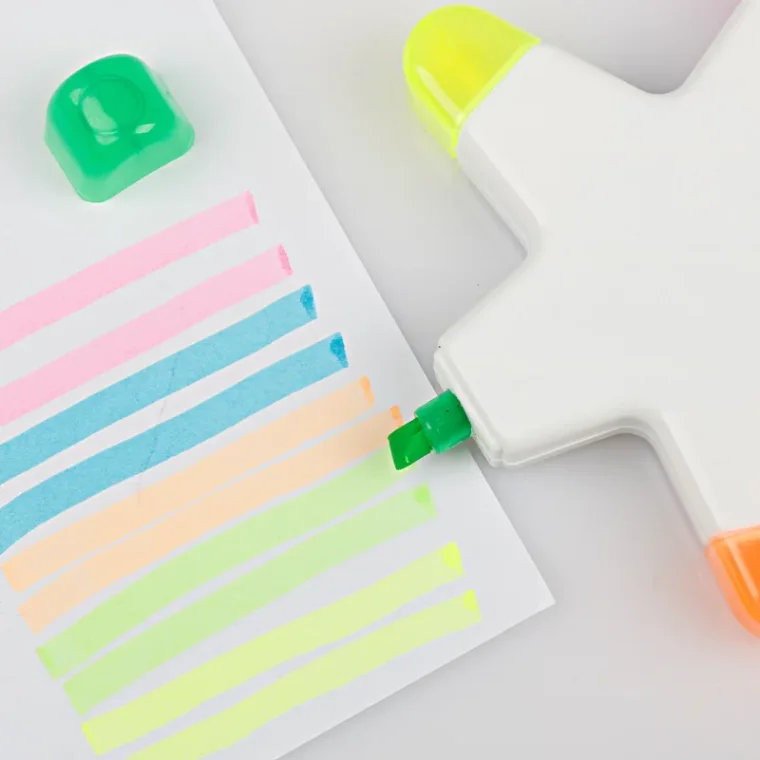 Wholesale Custom 5-in-1 Star Highlighter Pen | Factory Supplier