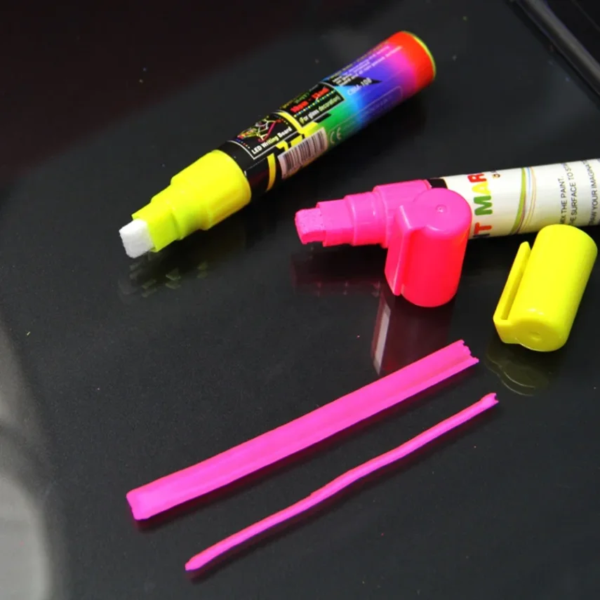 Collection of design marker pens for sketching