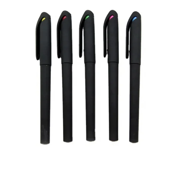 Assorted color marker set for artists and students