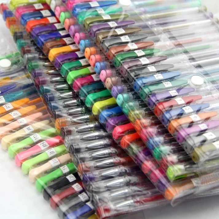 Professional marker pens pack for detailed artwork