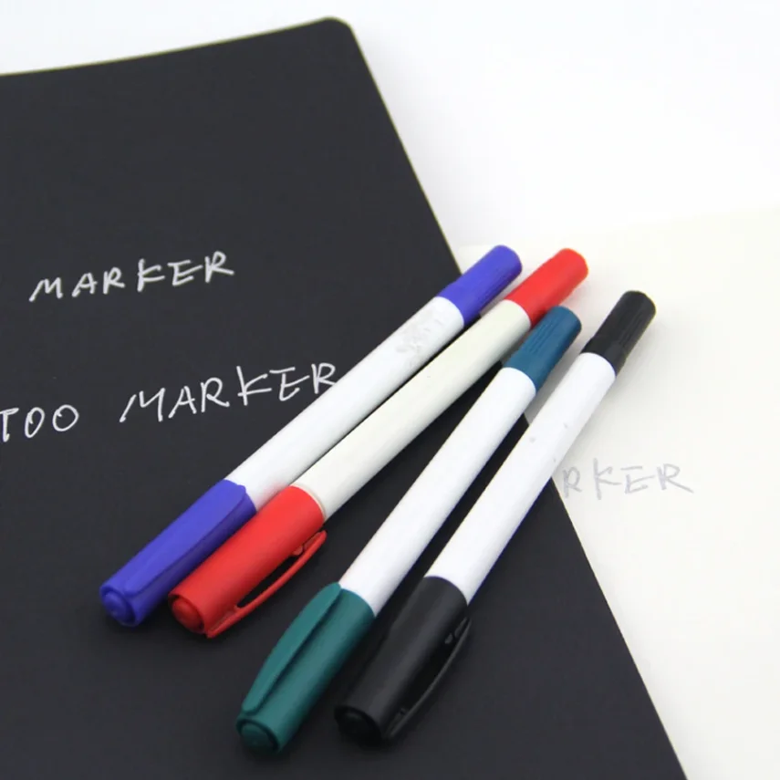 Set of marker pens for artists.