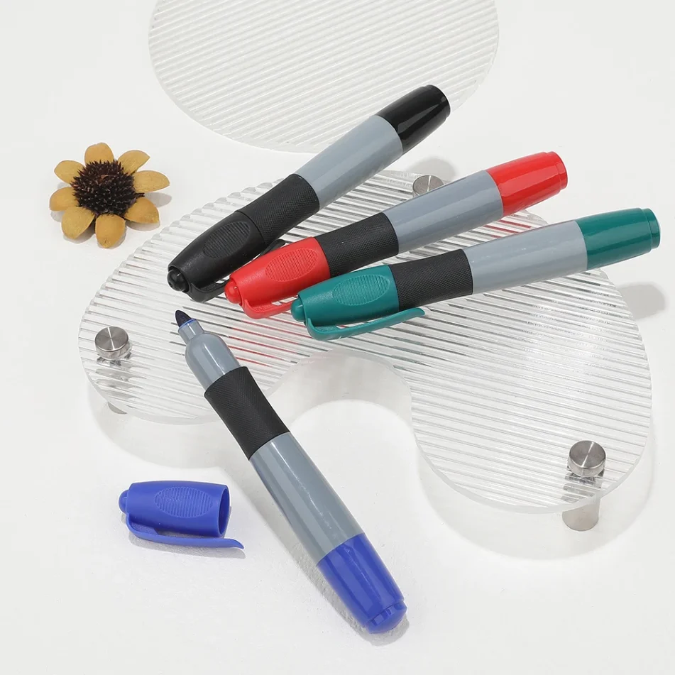 Accessories for marker pens.