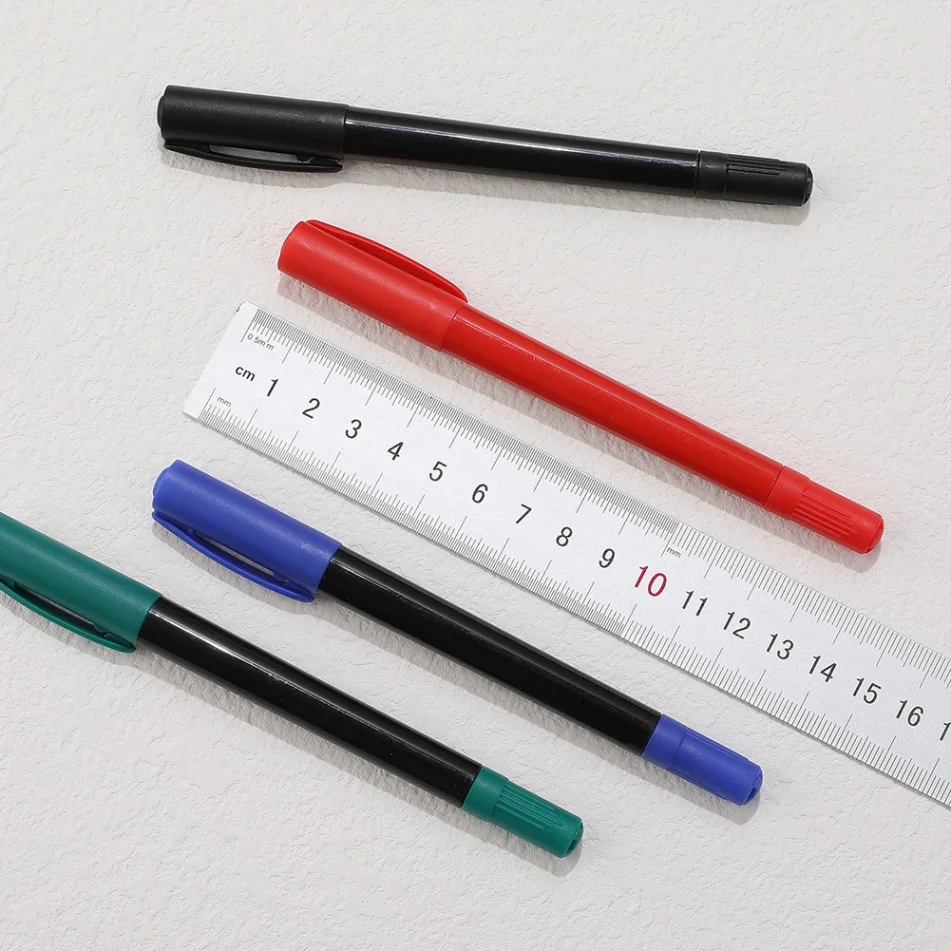 Variety of marker pens for different artistic needs