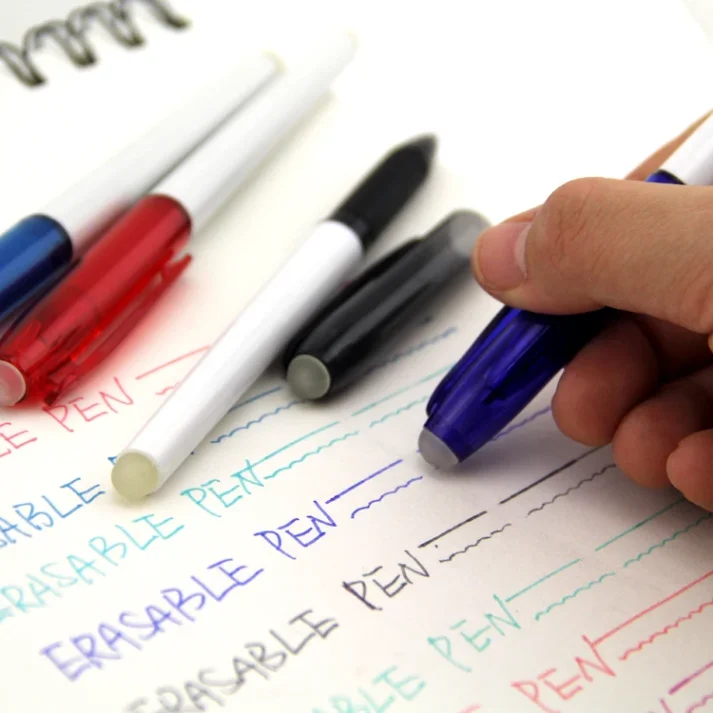 Variety pack of marker pens for diverse projects