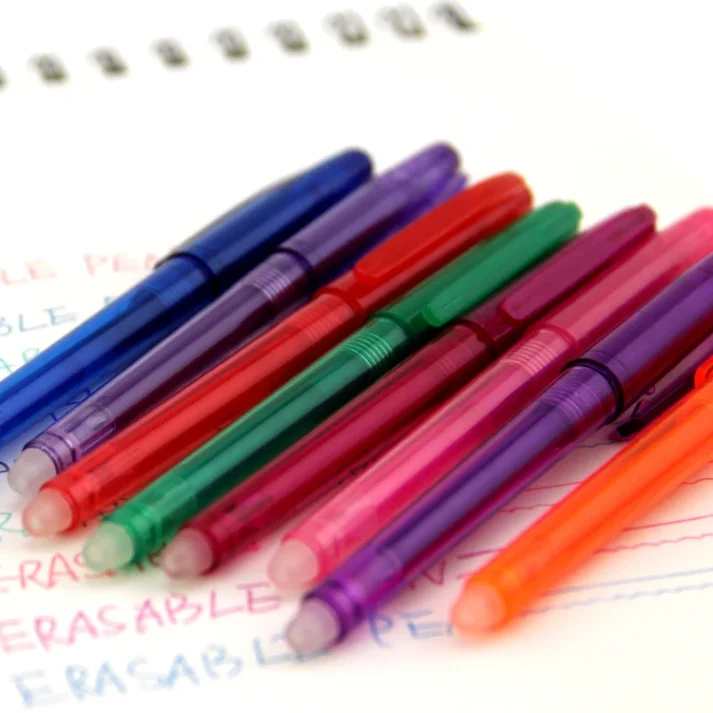 Marker pens for drawing and sketching with smooth ink flow