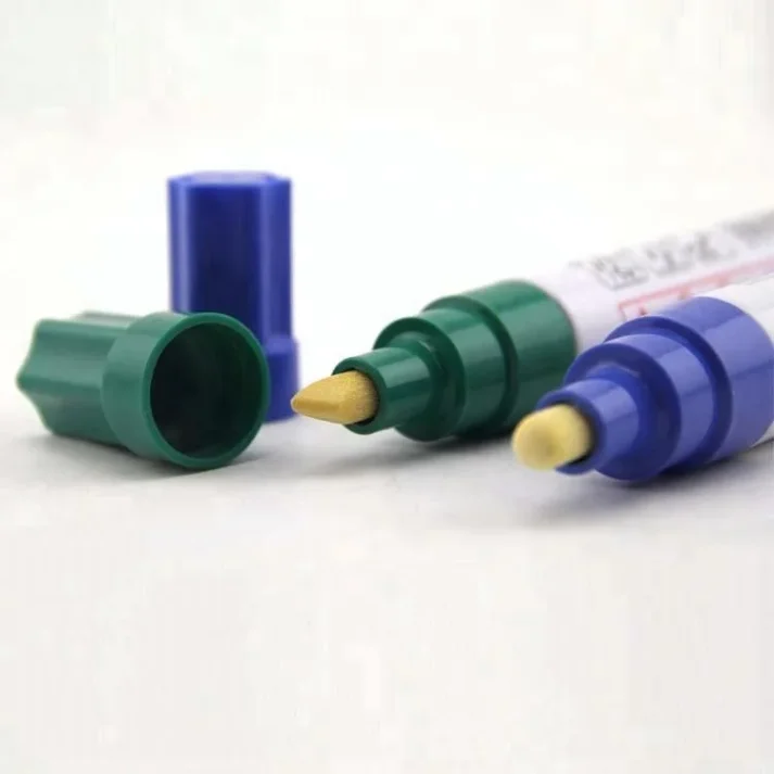 High-quality marker pens in assorted colors