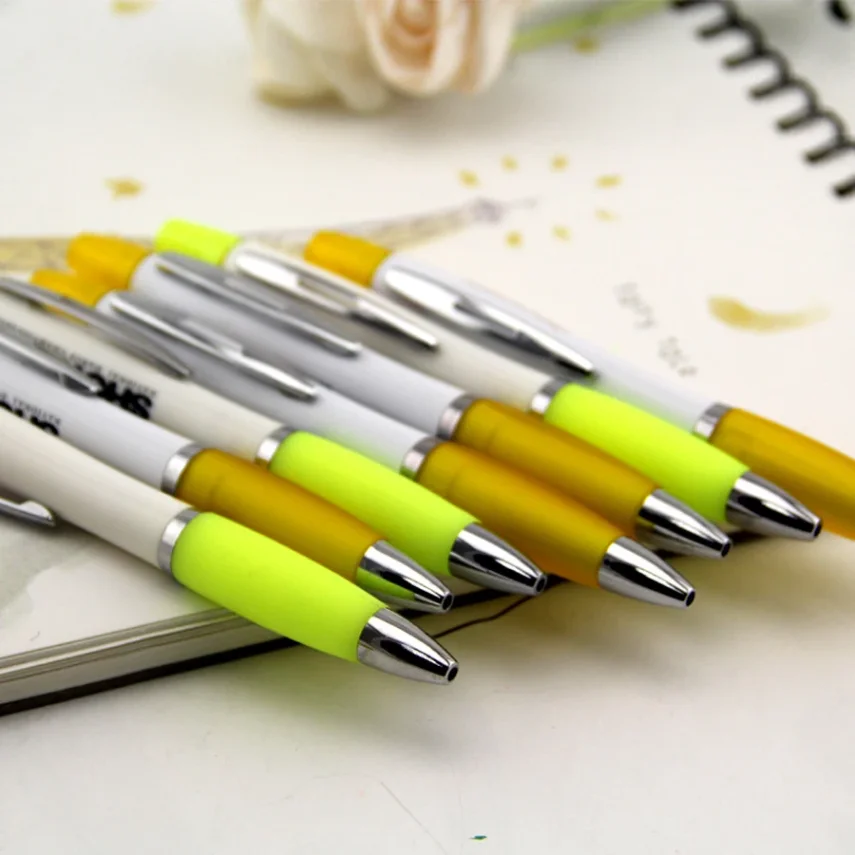 Professional marker pens for artistic and detailed work