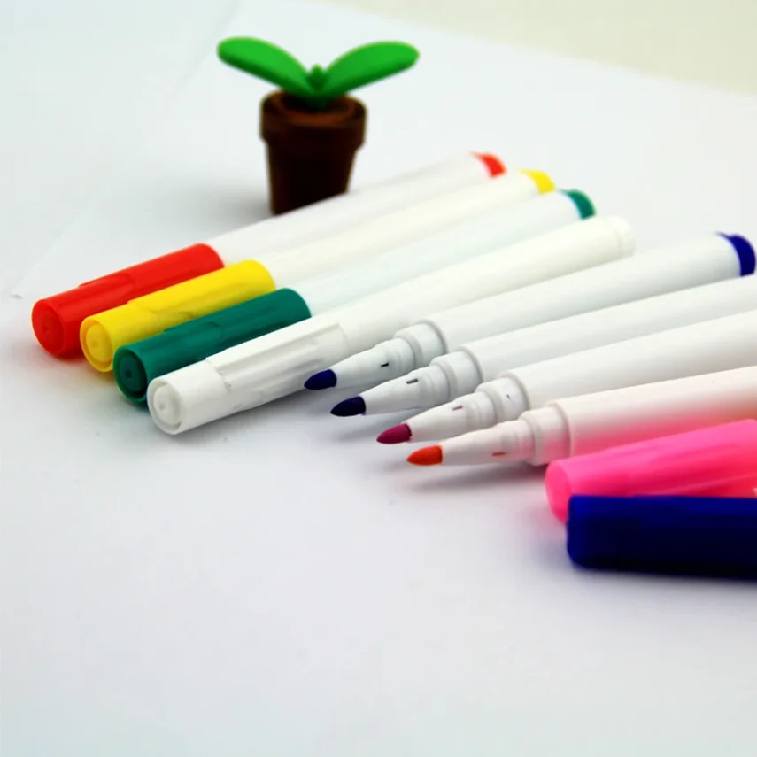 Marker pen ideal for sketching and illustration.