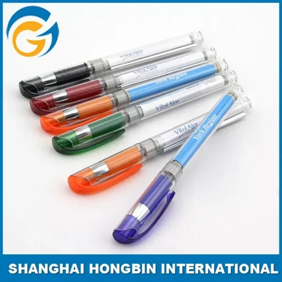 Dual-tip marker pens for versatile drawing styles
