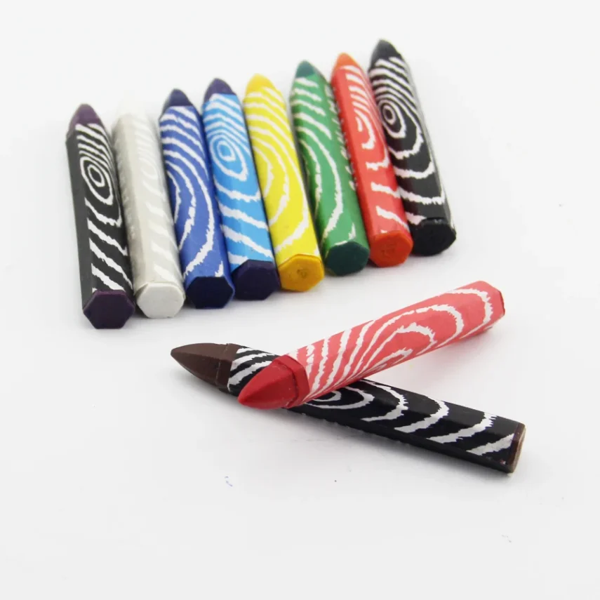Fine-tip markers for detailed work