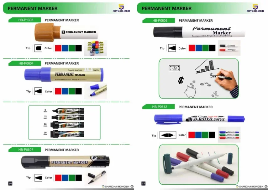 Watercolor marker kit for blending and artistic effects