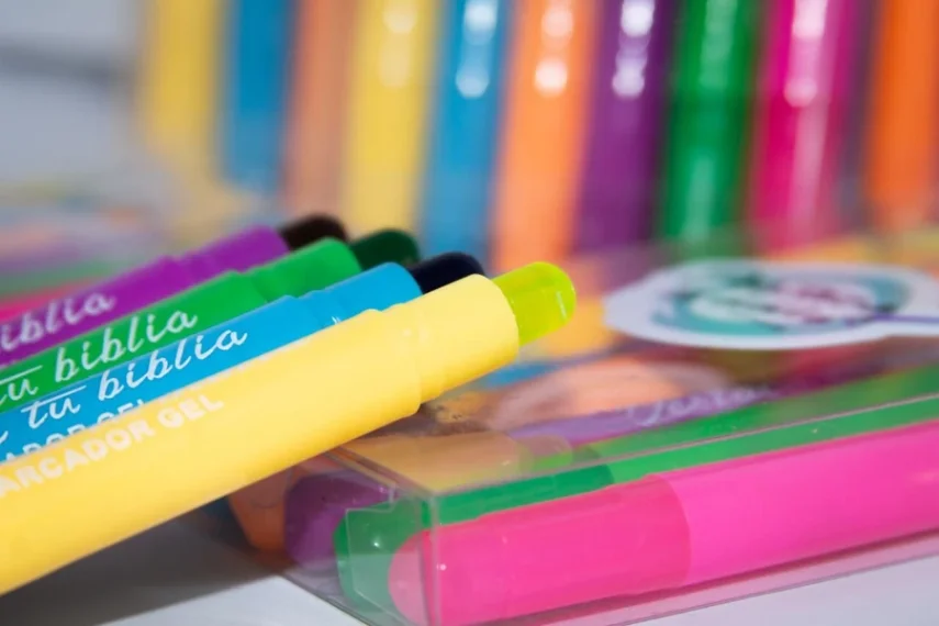 Collection of marker pens