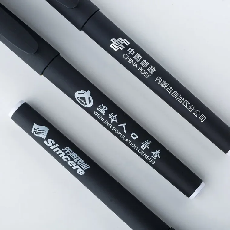 Art supplies including a set of marker pens.