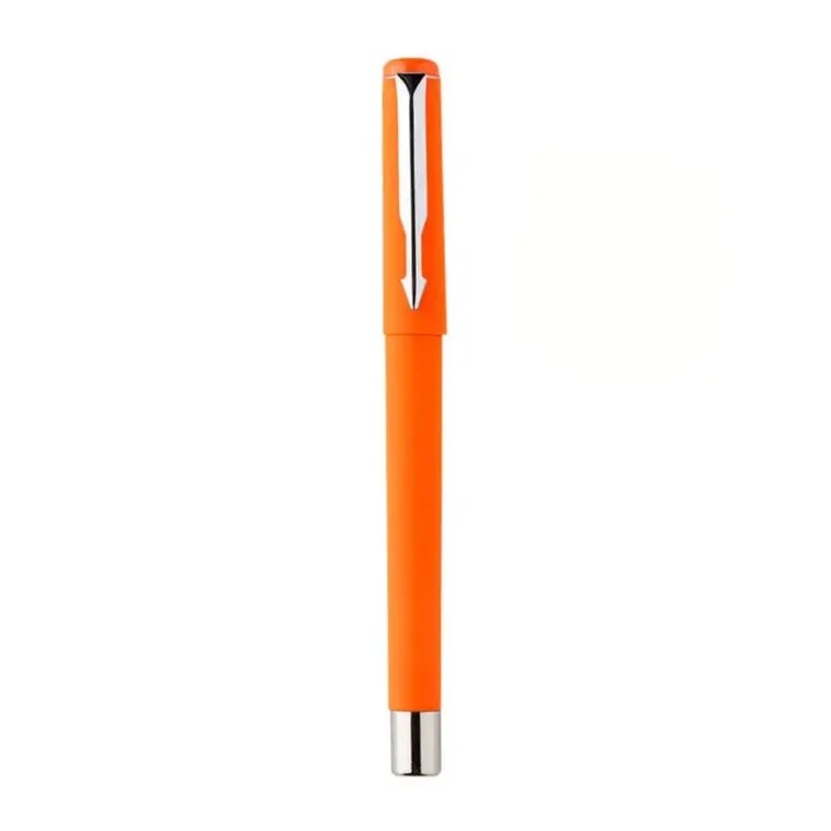 Professional marker kit for detailed artwork