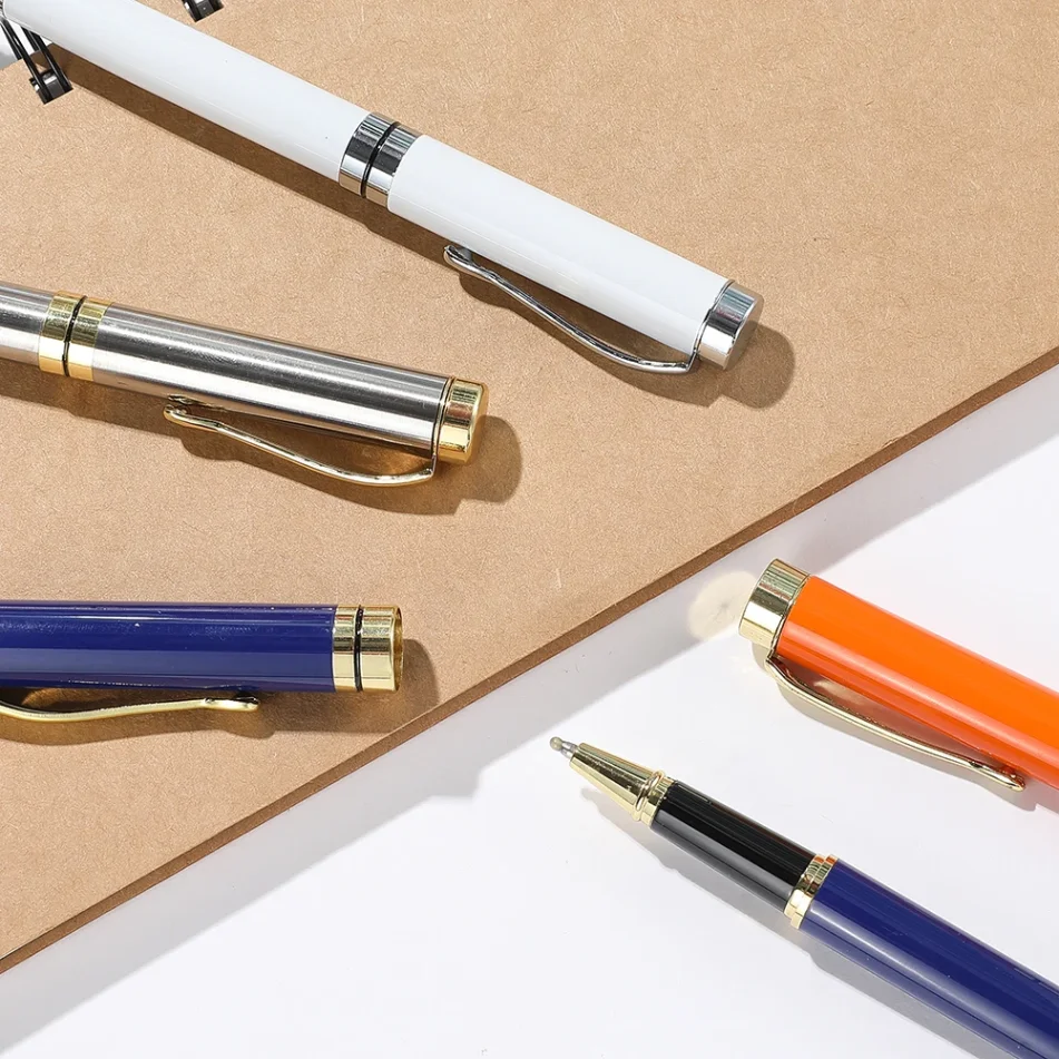 Colorful markers pack for sketching and coloring