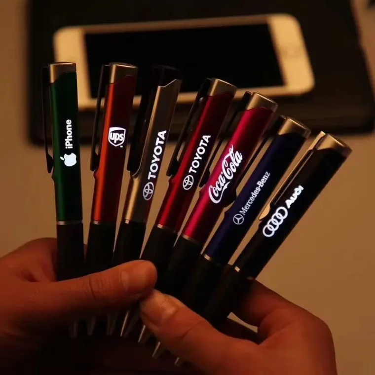 Art supplies including a variety of markers for sketching.