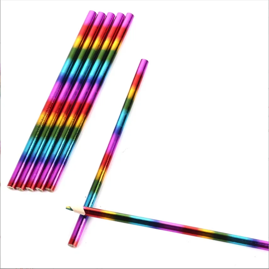 Assorted color marker set for artists and students