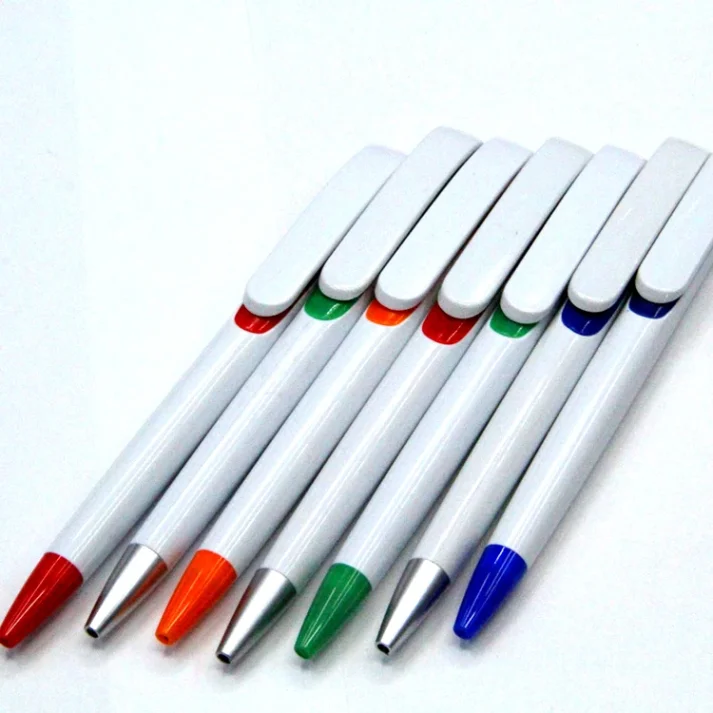 Marker pen and design tools on a table