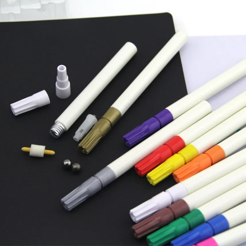 High-quality markers for fine art and graphic design