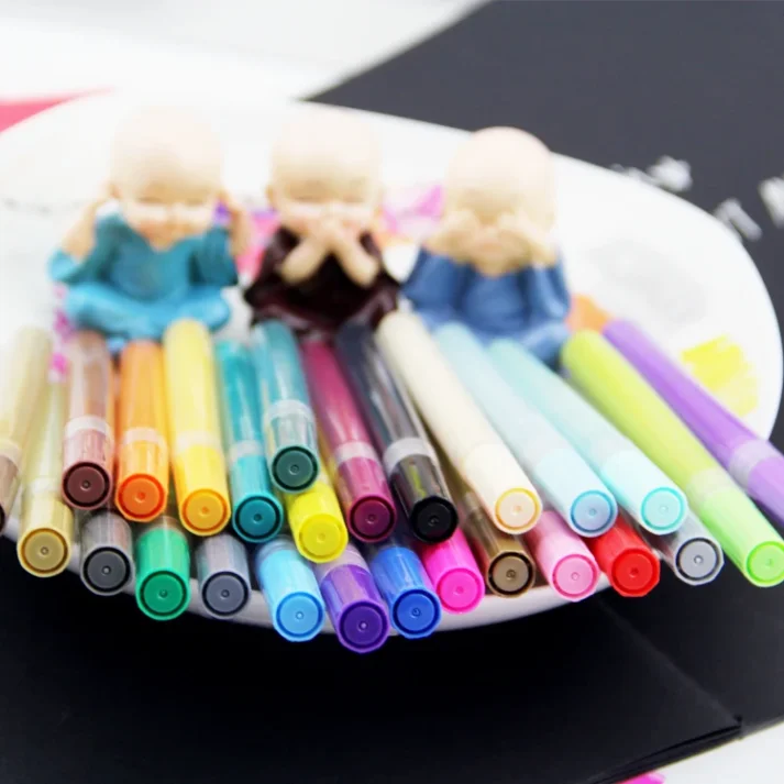 Set of marker pen designs for creative use