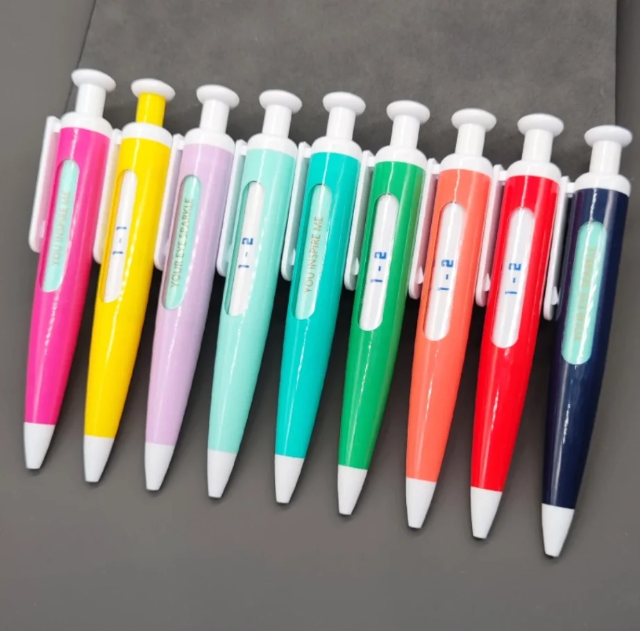 Marker set specifically designed for artists and illustrators.