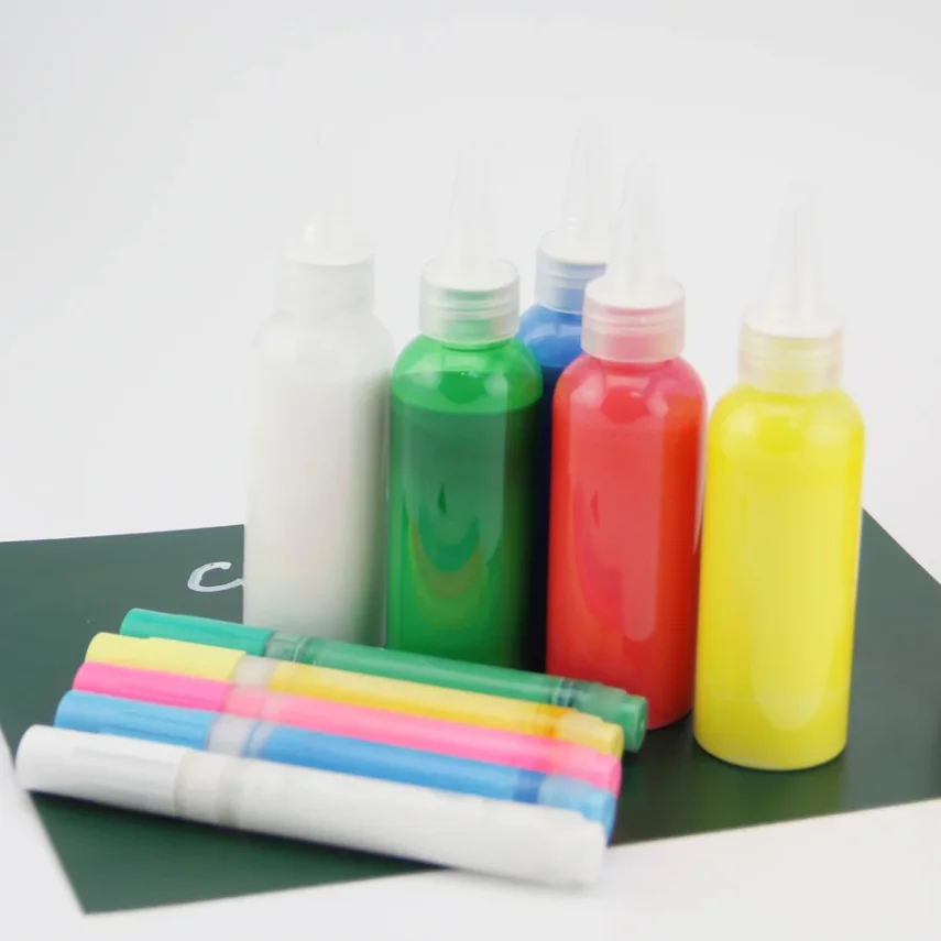 Marker pens as versatile art supplies for hobbyists
