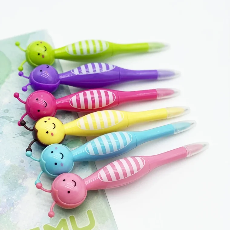 Design marker kit for sketching and illustration.