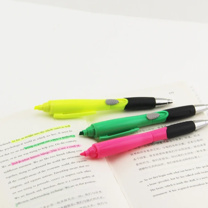 Marker pen assortment with vibrant colors for artists