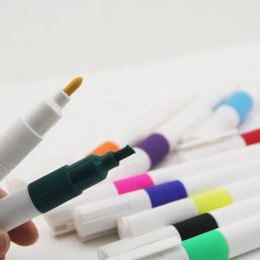 Art supplies marker set with vibrant colors for artists