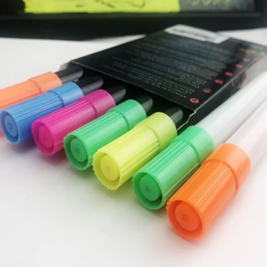 Marker pens for sketching and drawing purposes