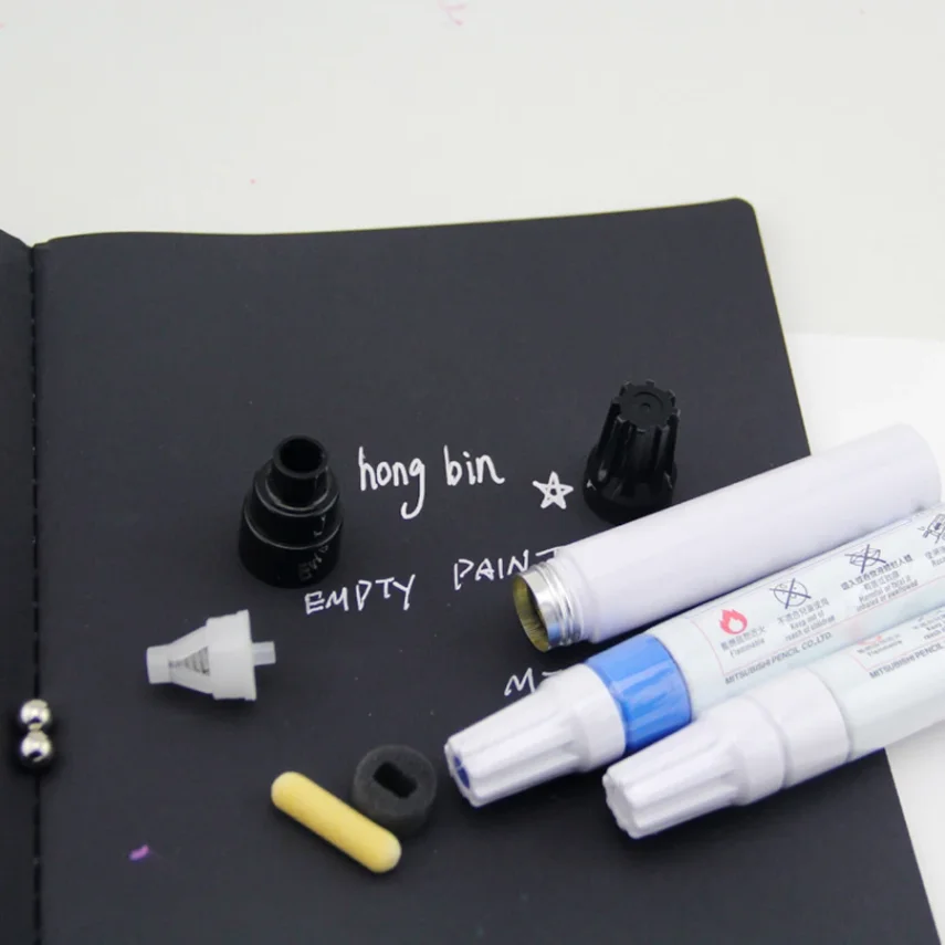 Pack of office markers for labeling and note-taking.