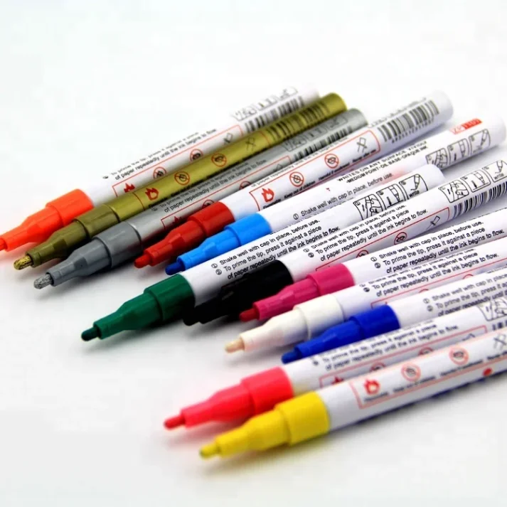 Pack of sketch markers for drawing and design