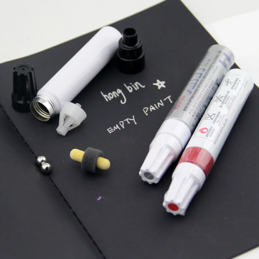 Alcohol-based markers for smooth blending and coloring