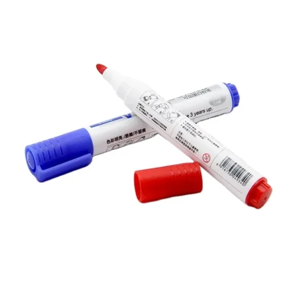 Professional marker pens pack for detailed artwork