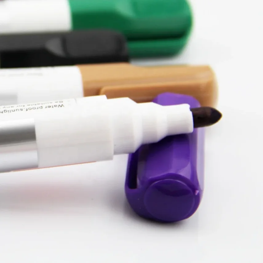 Artistic marker pens for professional and hobby use
